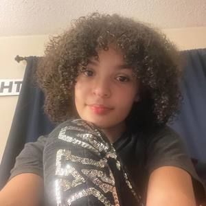 Meet your Posher, Myiah